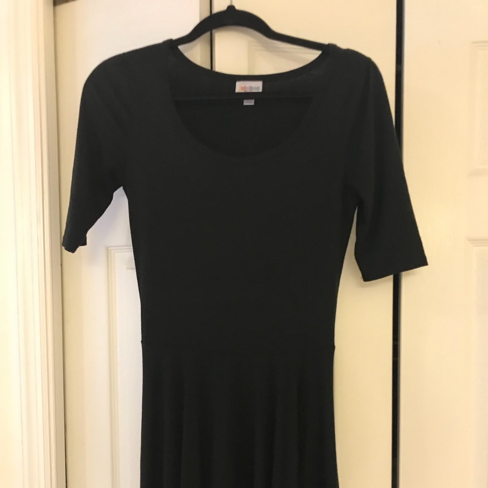 Solid Black Nicole XS